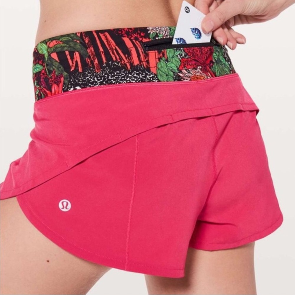 🌼Lululemon Speed Up Short 2.5" Fuchsia Pink / Zen Garden Multi US Size 4 RARE